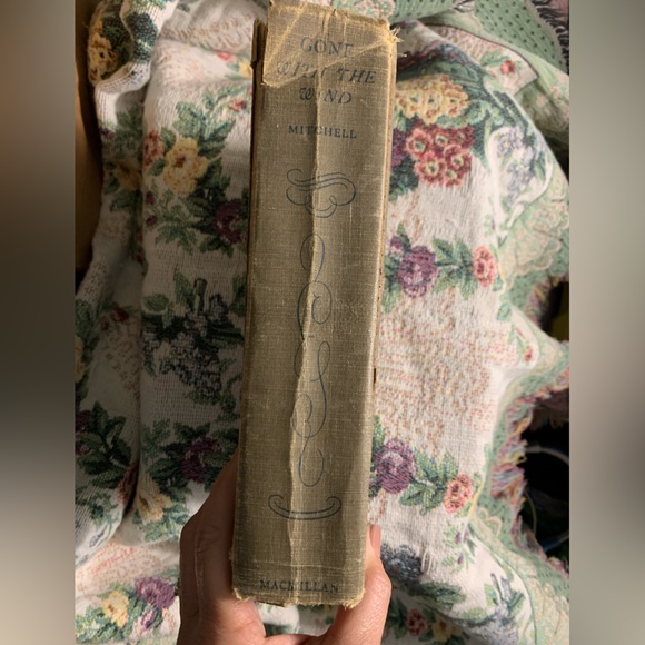 Vintage 1936 GONE WITH THE WIND Hardcover BOOK by Margaret Mitchell Macmillan Co - Picture 4 of 16